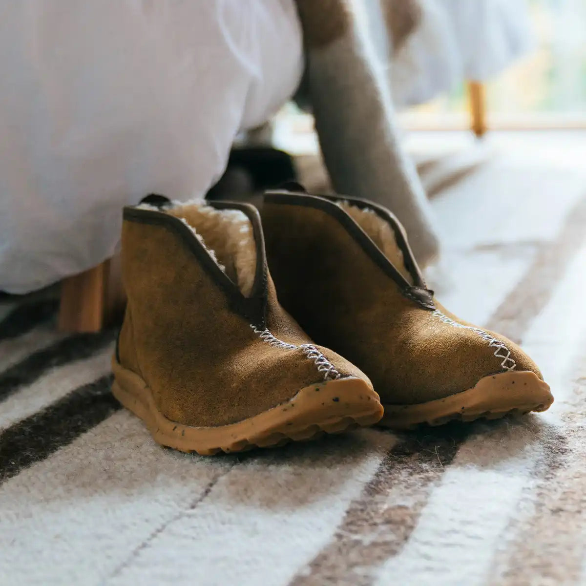 Women's Forest Moc Chestnut - Image 11