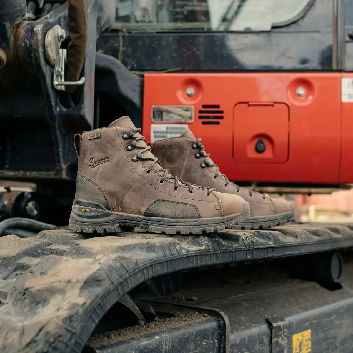 Stronghold 6 Dark Brown NMT - Image 9