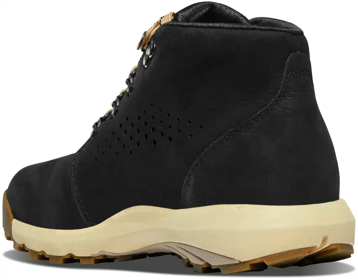 Women's Inquire Chukka 4 Black - Image 3